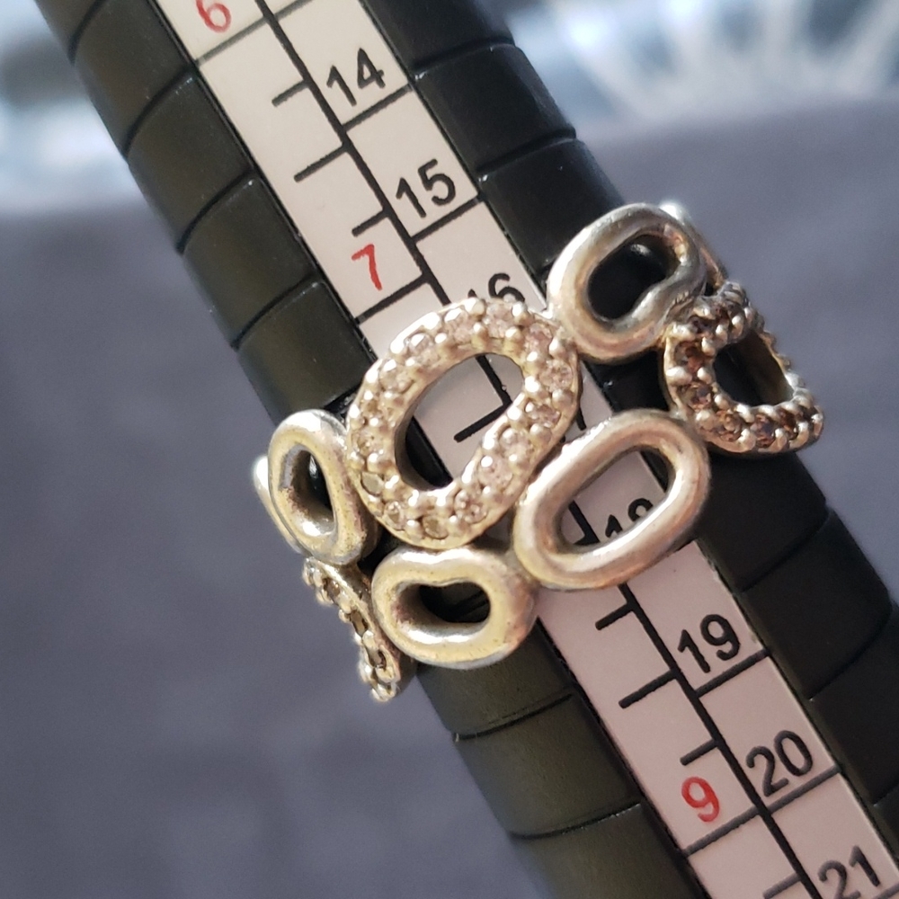Pandora Ring